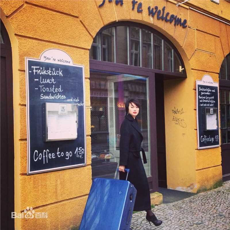 黄璐-街拍性感图片图集