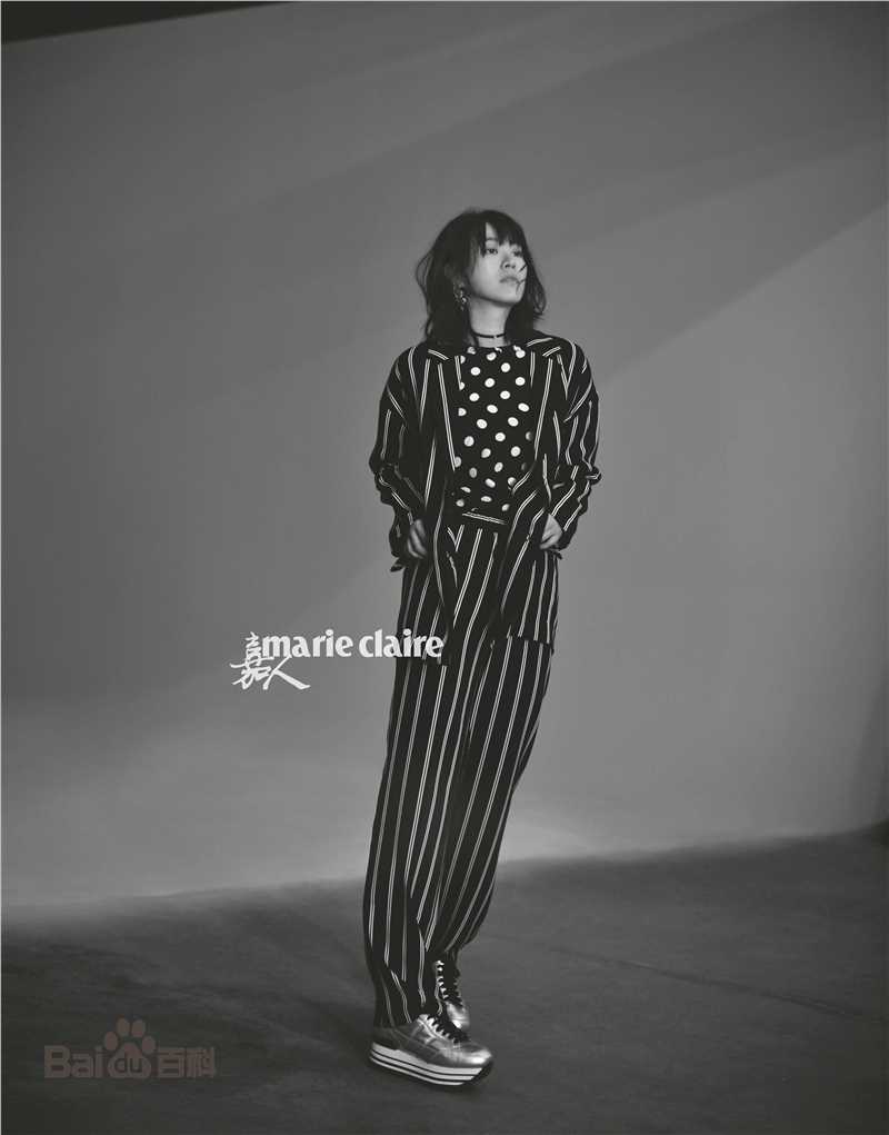 黄璐照片素颜照壁纸