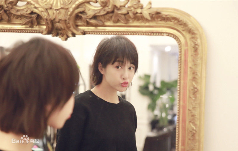 李依晓(Yixiao Li)生活照生活照相册