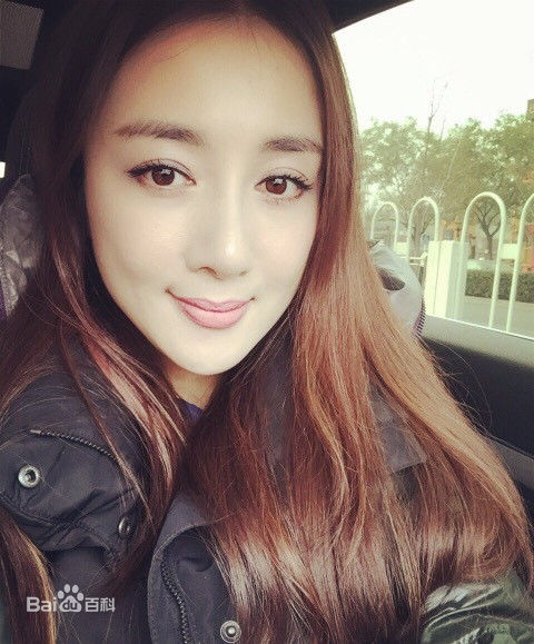 李依晓(Yixiao Li)生活照生活照相册