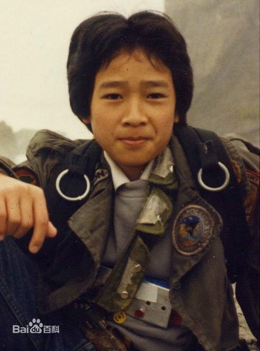 关继威(Jonathan Ke Quan)前后照片