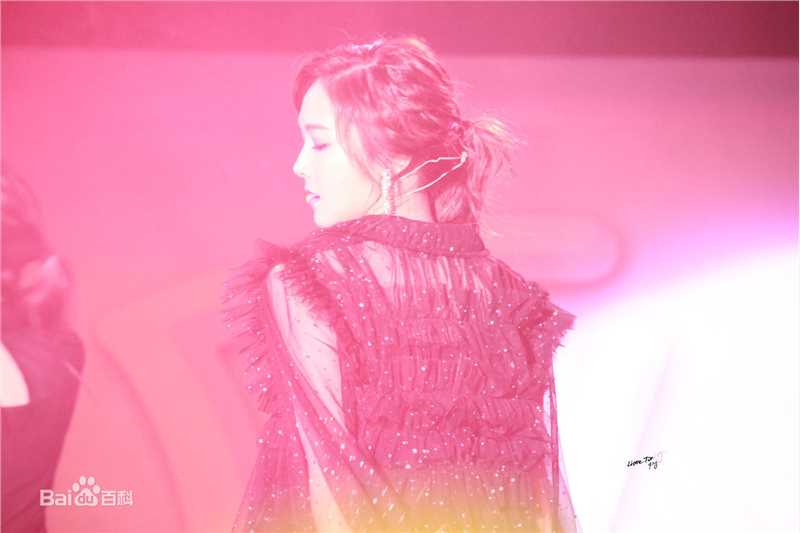 郑秀妍(Jung Soo Yeon、ジェシカ、チョンスヨン)FM素颜照相册