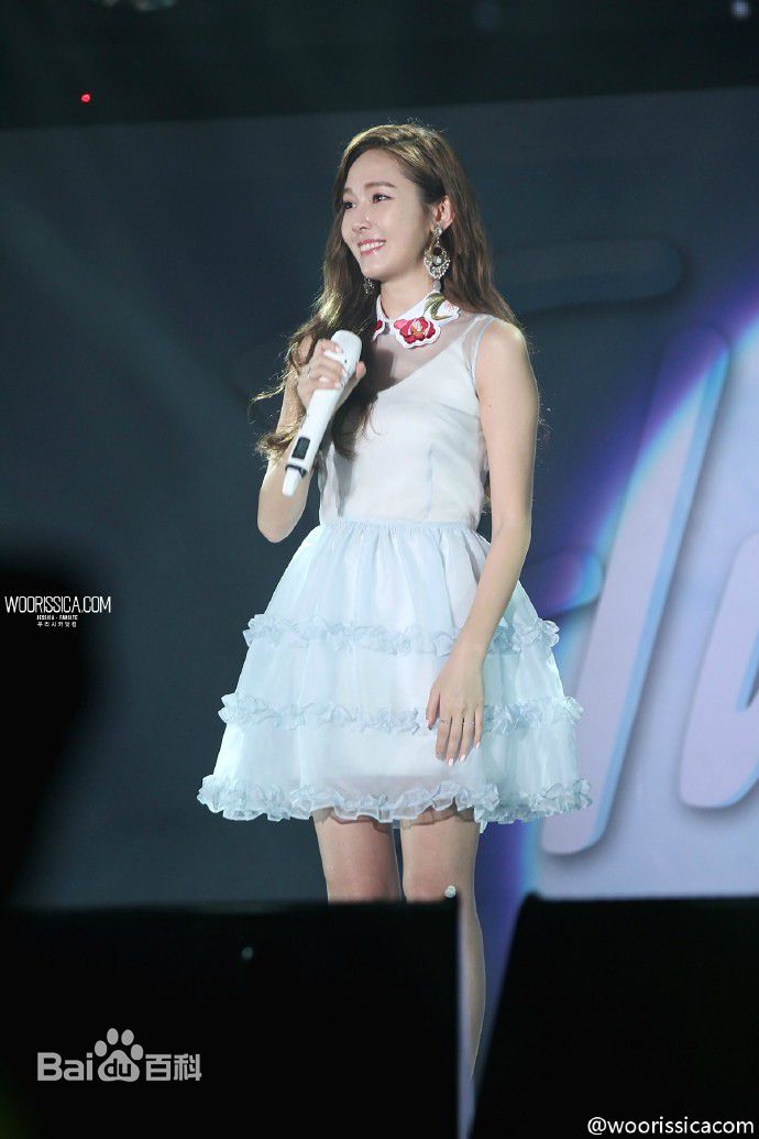 郑秀妍(Jung Soo Yeon、ジェシカ、チョンスヨン)FM素颜照相册