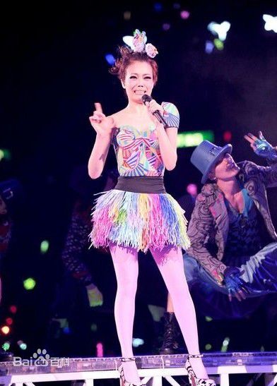 容祖儿(Joey Yung)演唱会照片前后照片