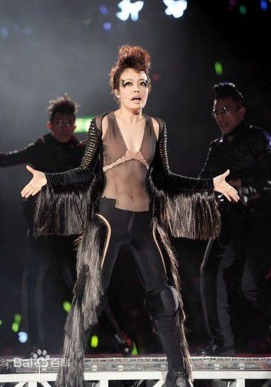 容祖儿(Joey Yung)演唱会照片前后照片