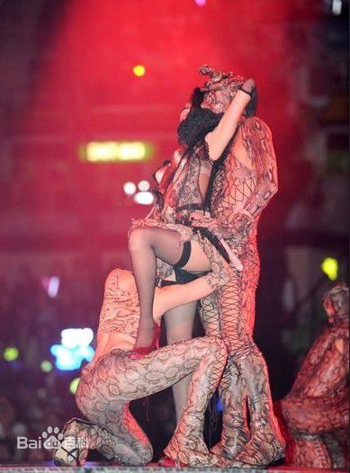 容祖儿(Joey Yung)演唱会照片前后照片