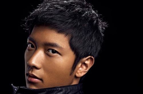 最新高钧贤(Matthew)性感图片