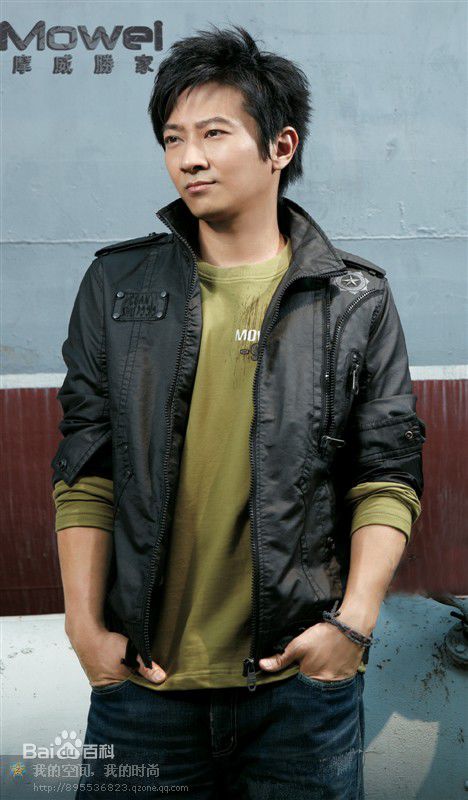 孙耀威(Eric Suen Yiu Wai)可爱表情前后照片