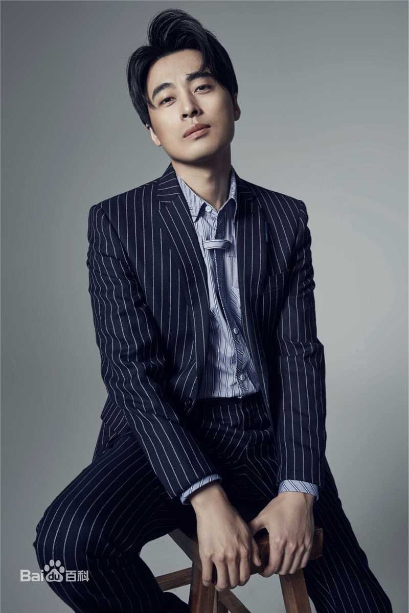 张钧涵高清图册