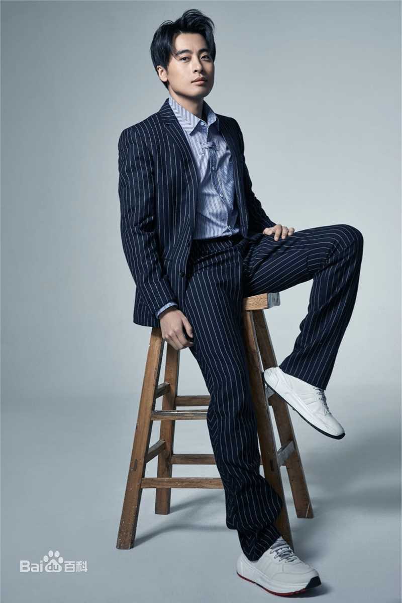 张钧涵高清图册