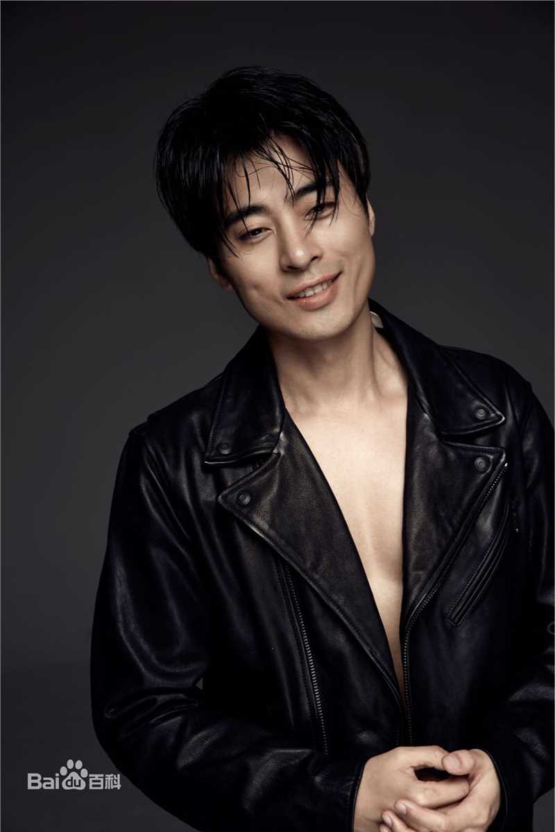 张钧涵高清图册