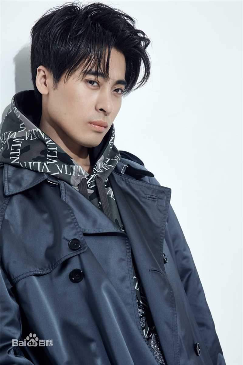 张钧涵高清图册