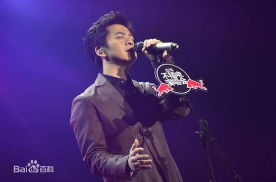 李健(Li Jian)2014年不插电演唱会贵州贵阳站——生活照