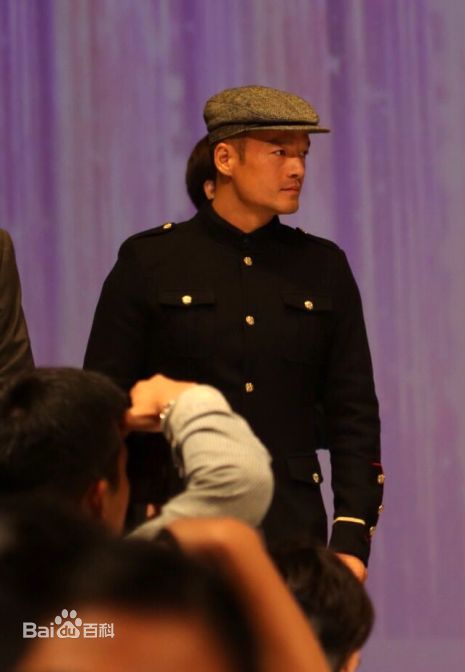 最优质张政勇(Arm)在2013年出席上海《外滩画报》颁奖典礼中的相册