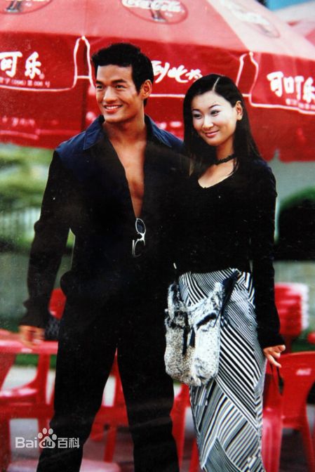 张政勇(Arm)与章子怡、范冰冰同拍广告及其它广告T台素颜照相册