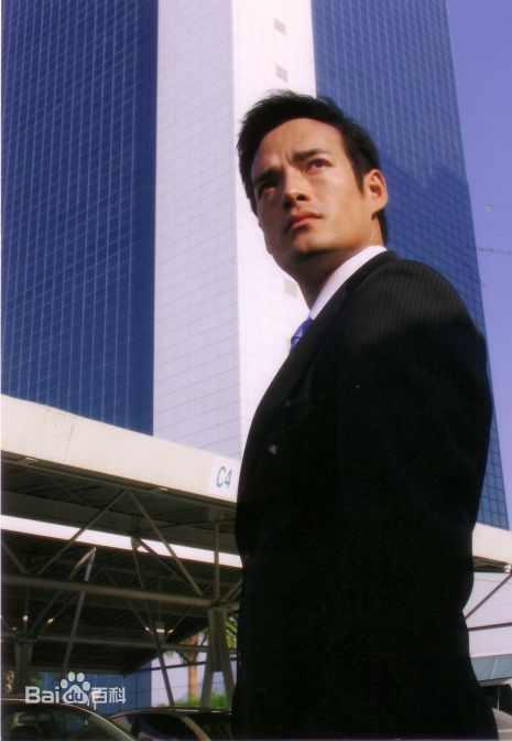 张政勇(Arm)与章子怡、范冰冰同拍广告及其它广告T台素颜照相册