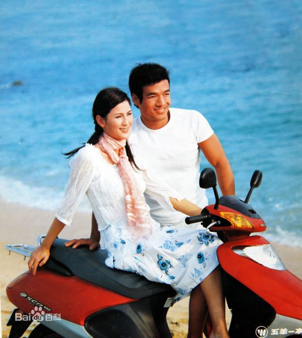 张政勇(Arm)与章子怡、范冰冰同拍广告及其它广告T台素颜照相册