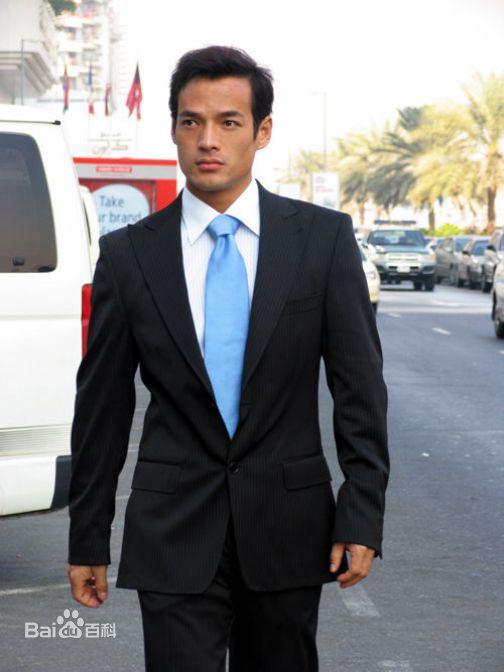 张政勇(Arm)与章子怡、范冰冰同拍广告及其它广告T台素颜照相册