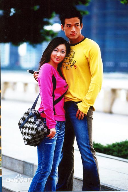 张政勇(Arm)与章子怡、范冰冰同拍广告及其它广告T台素颜照相册