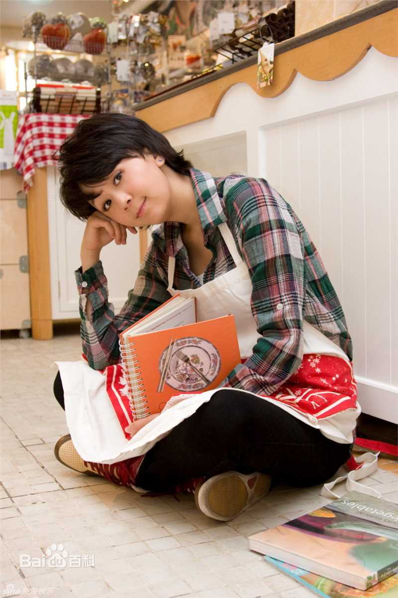 王一楠(Wang Yinan)最新厨房壁纸