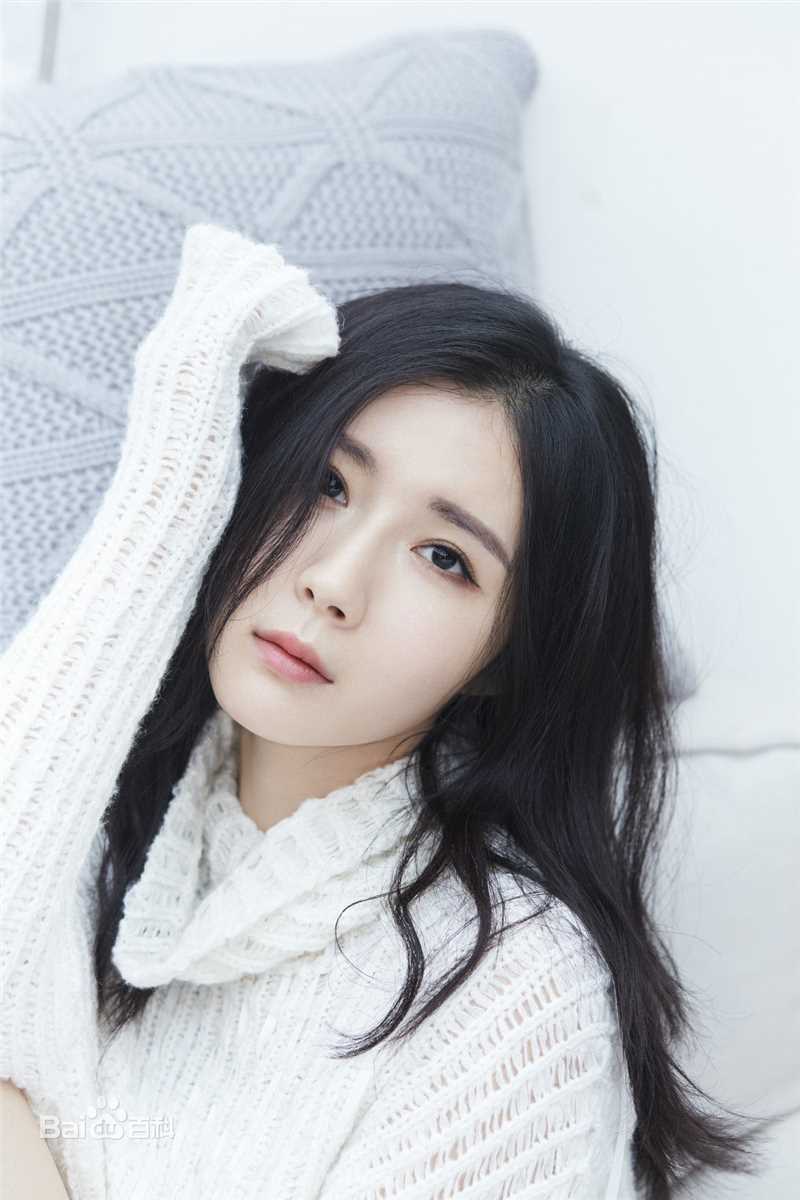 方安娜(Anna)甜而不腻的宅男小女神前后照片