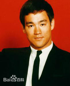 最新李小龙(Bruce Lee(英语)、ブルース.リー(日语)、 (朝鲜语))性感图片