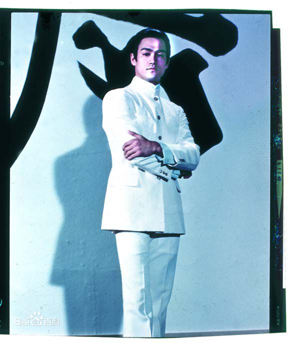 李小龙(Bruce Lee(英语)、ブルース.リー(日语)、 (朝鲜语))精彩图册