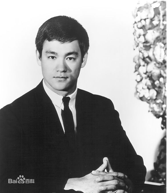 李小龙(Bruce Lee(英语)、ブルース.リー(日语)、 (朝鲜语))精彩图册