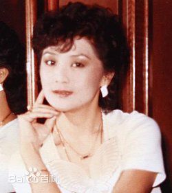 最优质苗金凤(Kam Fung Miu)生活照