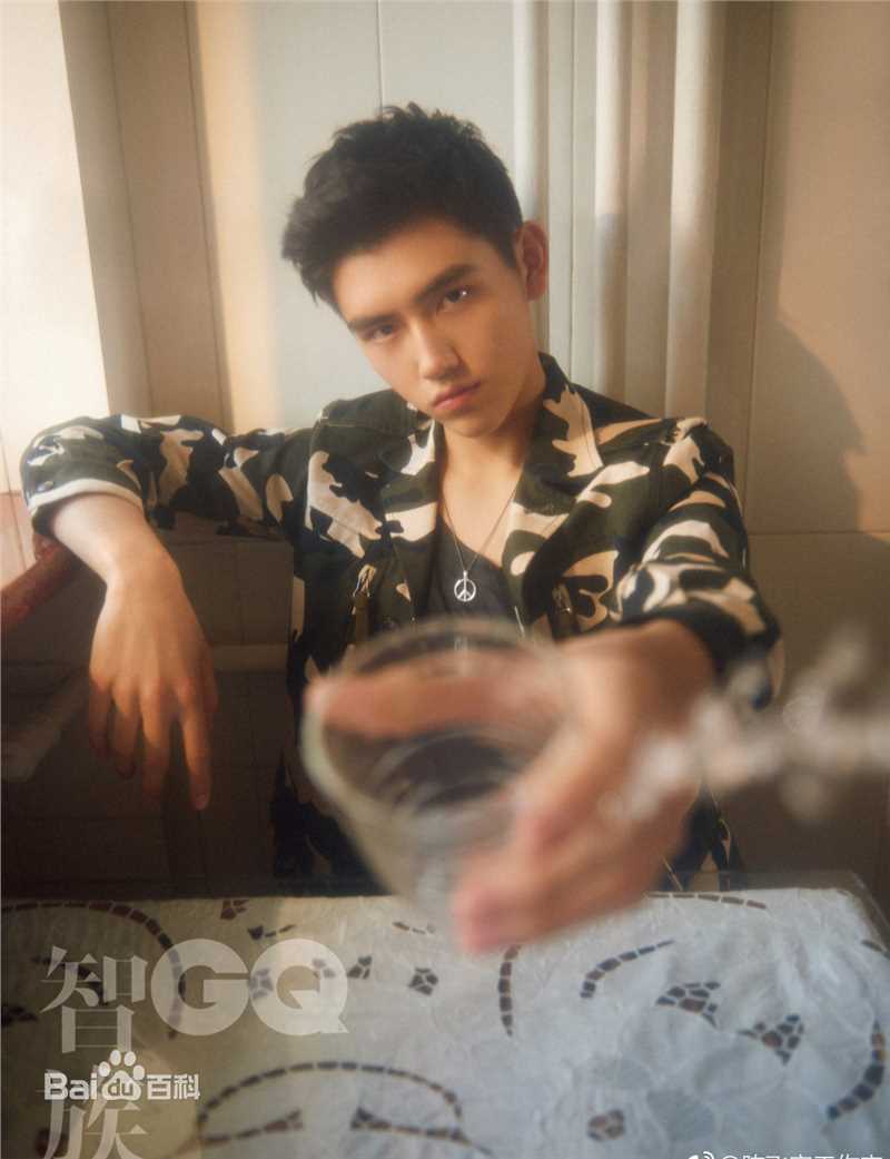 陈飞宇18年1月壁纸壁纸