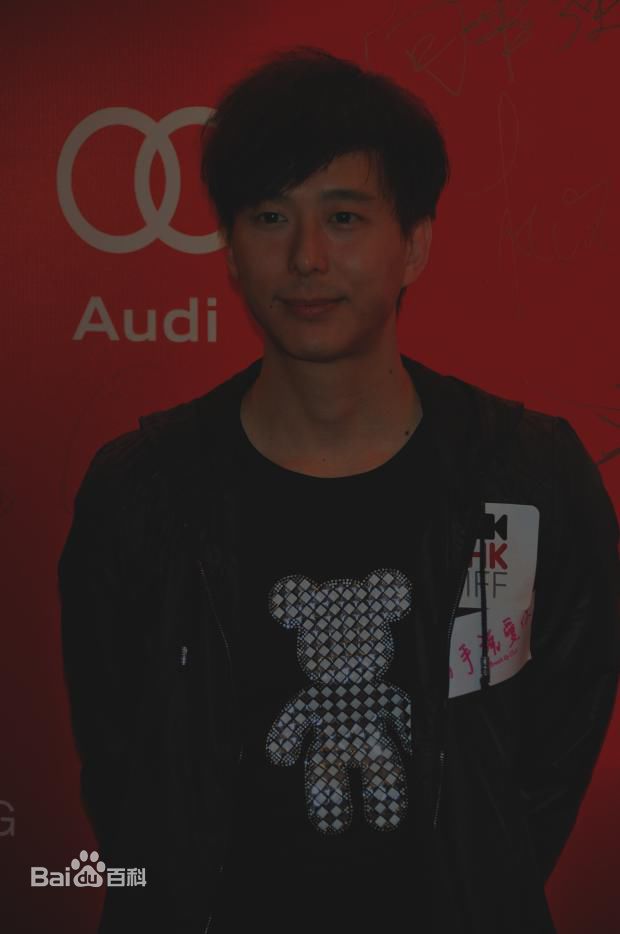 最优质邓健泓(Patrick Tang)在2010电影《分手说爱你》首映礼中的