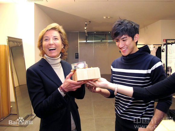 李治廷(Aarif Lee/Rahman(名))米兰行及广告图册