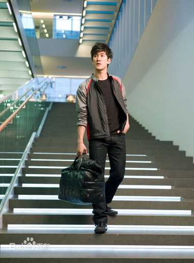 李治廷(Aarif Lee/Rahman(名))米兰行及广告图册