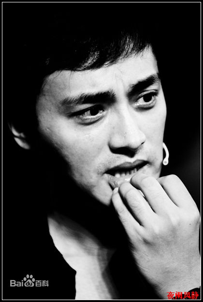 最新刘东浒(Liu Xiaohu)壁纸