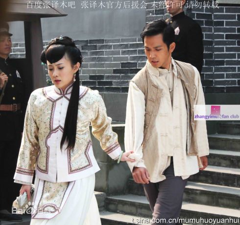 张译木菩提树下性感图片图集