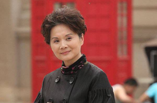 最全吴冕素颜照