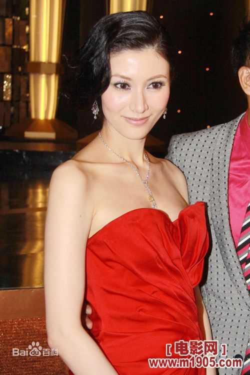 李嘉欣(Michele Monique Reis)担任09年港姐评委生活照相册