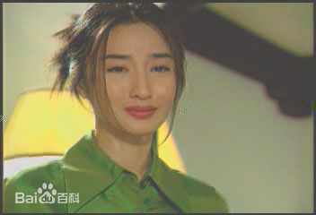 关咏荷(Esther)1997年《情系大饭店》最新剧照