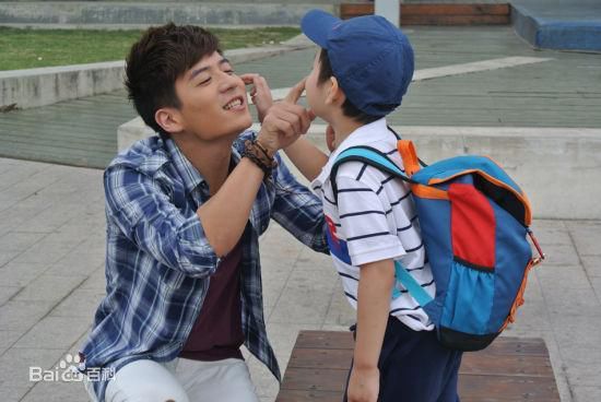 魏千翔(Shawn Wei)《爱的创可贴》最优质剧照 饰演钟一凡