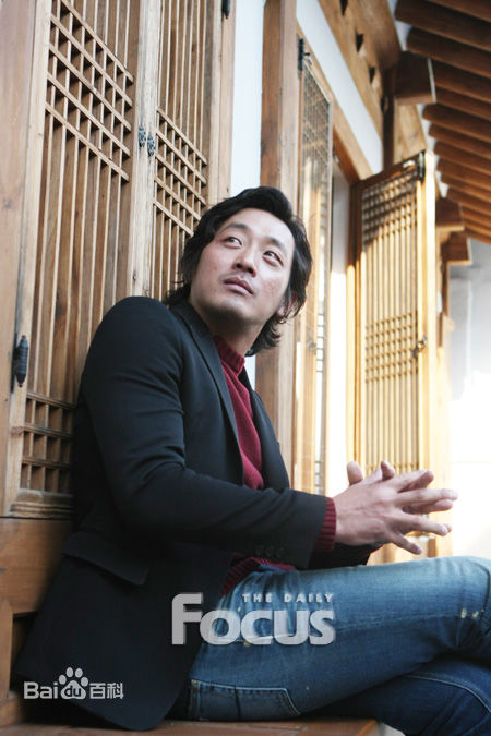 最优质河正宇(Ha Jung Woo(英) (韩))在《委托人》宣传期间中的相册