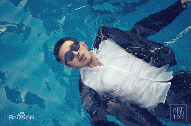 最新河正宇(Ha Jung Woo(英) (韩))精彩图册