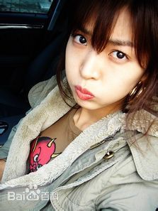 金素妍(,Kim So-yeon)生活照图册