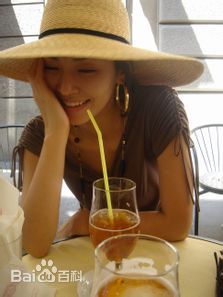 金素妍(,Kim So-yeon)生活照图册