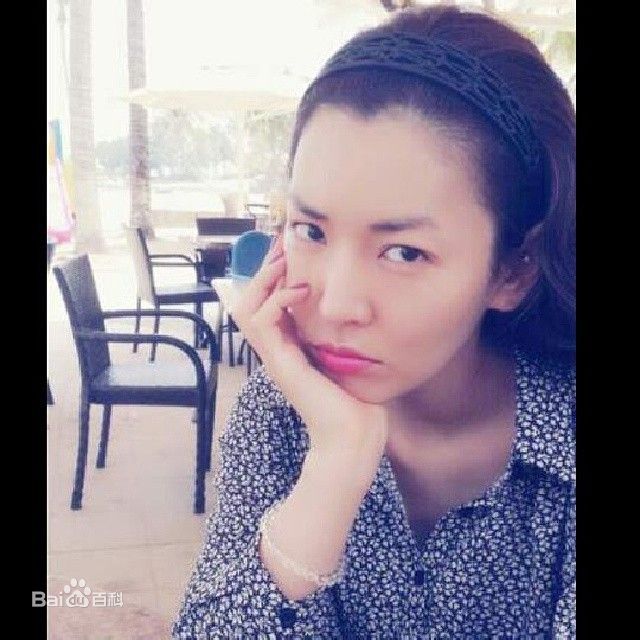 金素妍(,Kim So-yeon)生活照图册