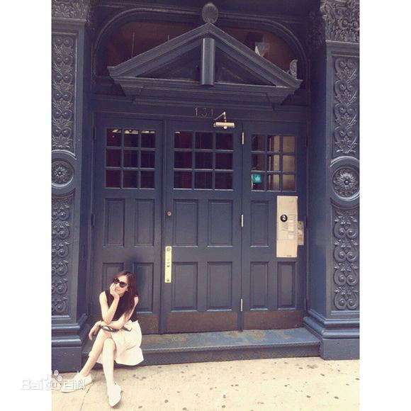 金素妍(,Kim So-yeon)生活照图册