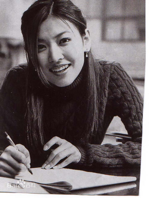 金素妍(,Kim So-yeon)早期影视形象生活照