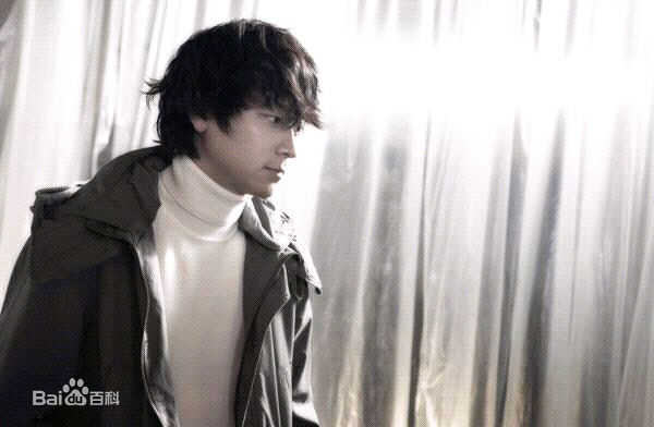 最全姜栋元(Kang Dong Won、カン ドンウォン)在《山茶花》(2010)中的相册