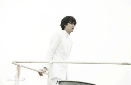 最全姜栋元(Kang Dong Won、カン ドンウォン)在《山茶花》(2010)中的相册