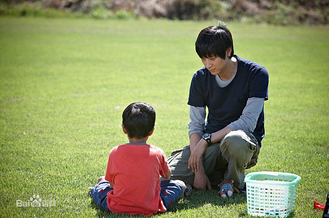 最新姜栋元(Kang Dong Won、カン ドンウォン)在《义兄弟》(2010)中的壁纸