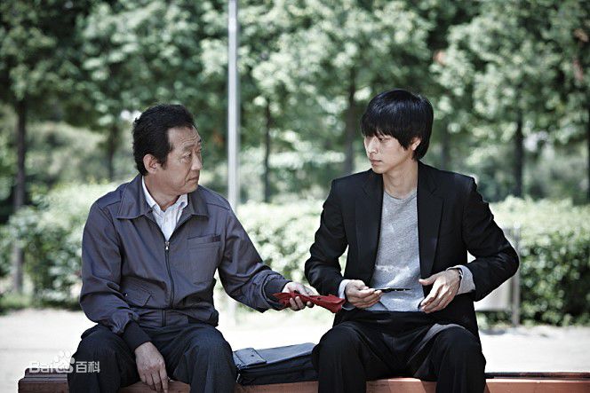 最新姜栋元(Kang Dong Won、カン ドンウォン)在《义兄弟》(2010)中的壁纸